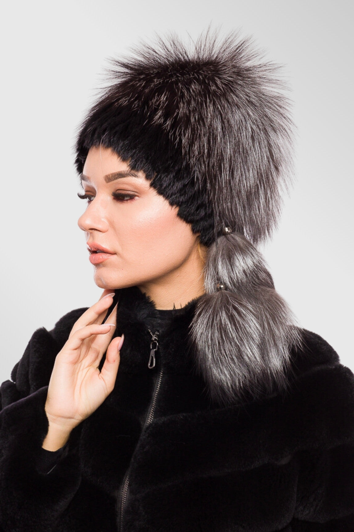 Fes din Blană Naturală de Vulpe și Nurcă, Femei, Grey Frost 86