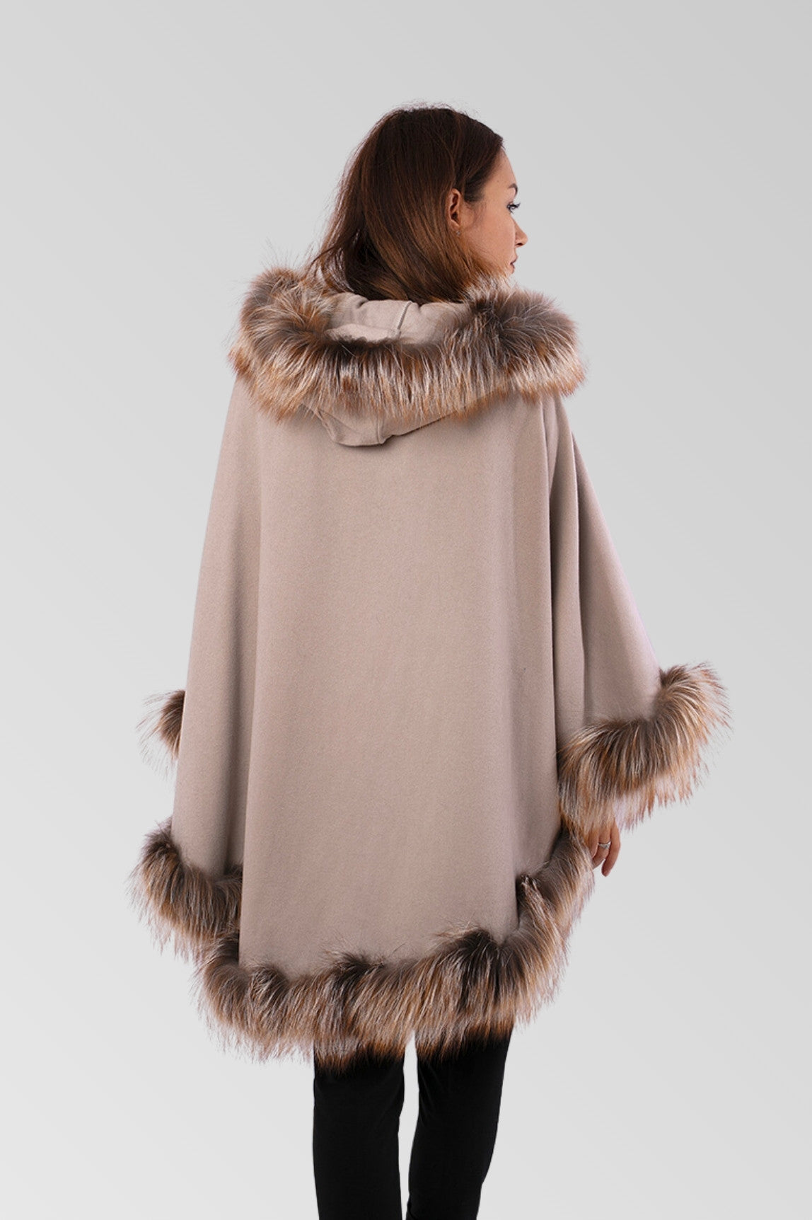 Cape en cachemire avec fourrure naturelle de renard argenté, femmes, Brown Frost 80