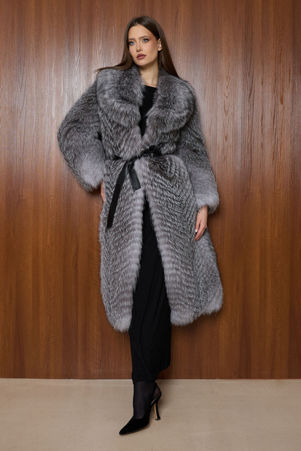 natural long gray fox fur coat, Mareus