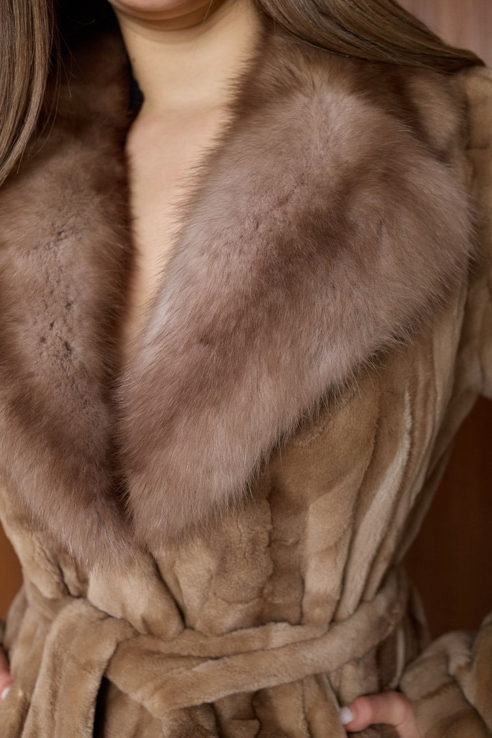 manteau long en fourrure de vison, avec revers et cordon, marron, Mareus