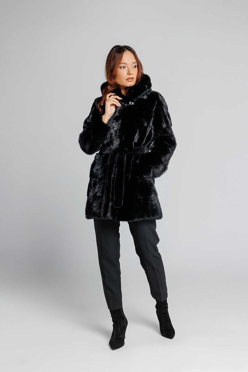 Manteau en fourrure de vison naturel, avec capuche cobra et ceinture, pour femme, Obsidian 195