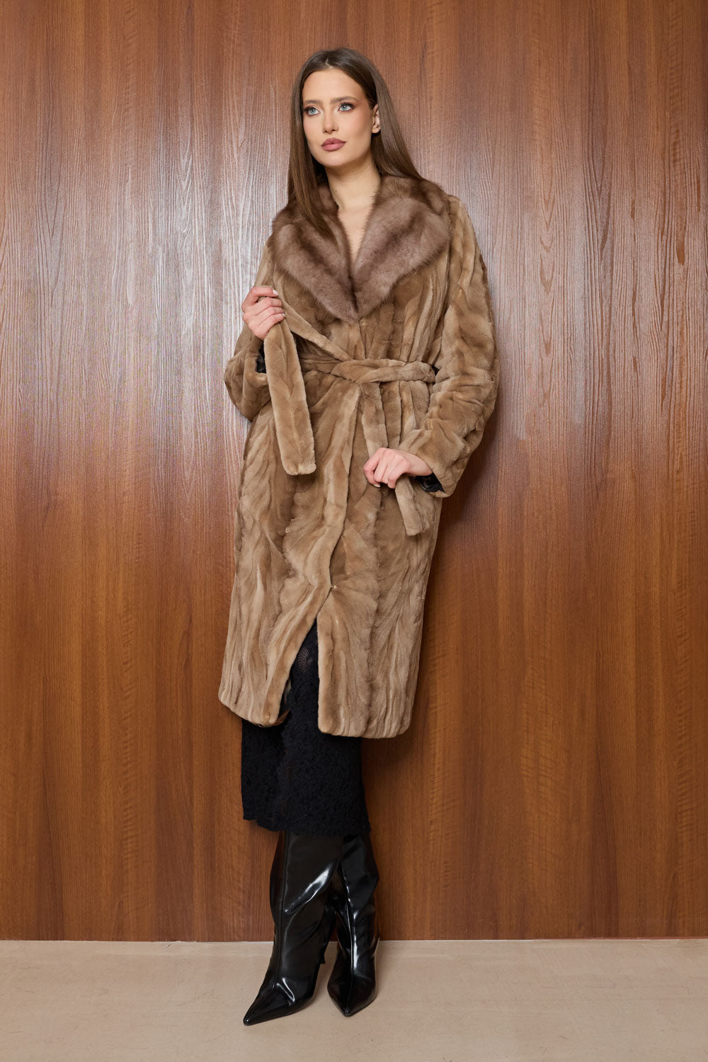 manteau long en fourrure de vison, avec revers et cordon, marron, Mareus