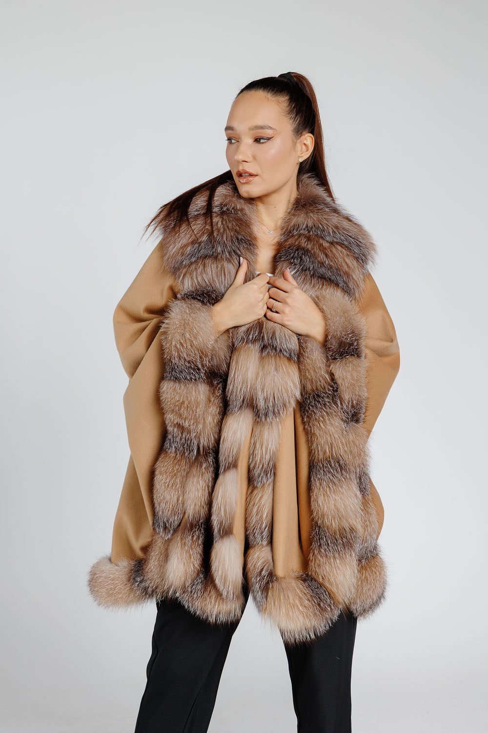 Kaschmirumhang mit natürlichem Fuchsfell, Übergröße, Damen, Bronze 389