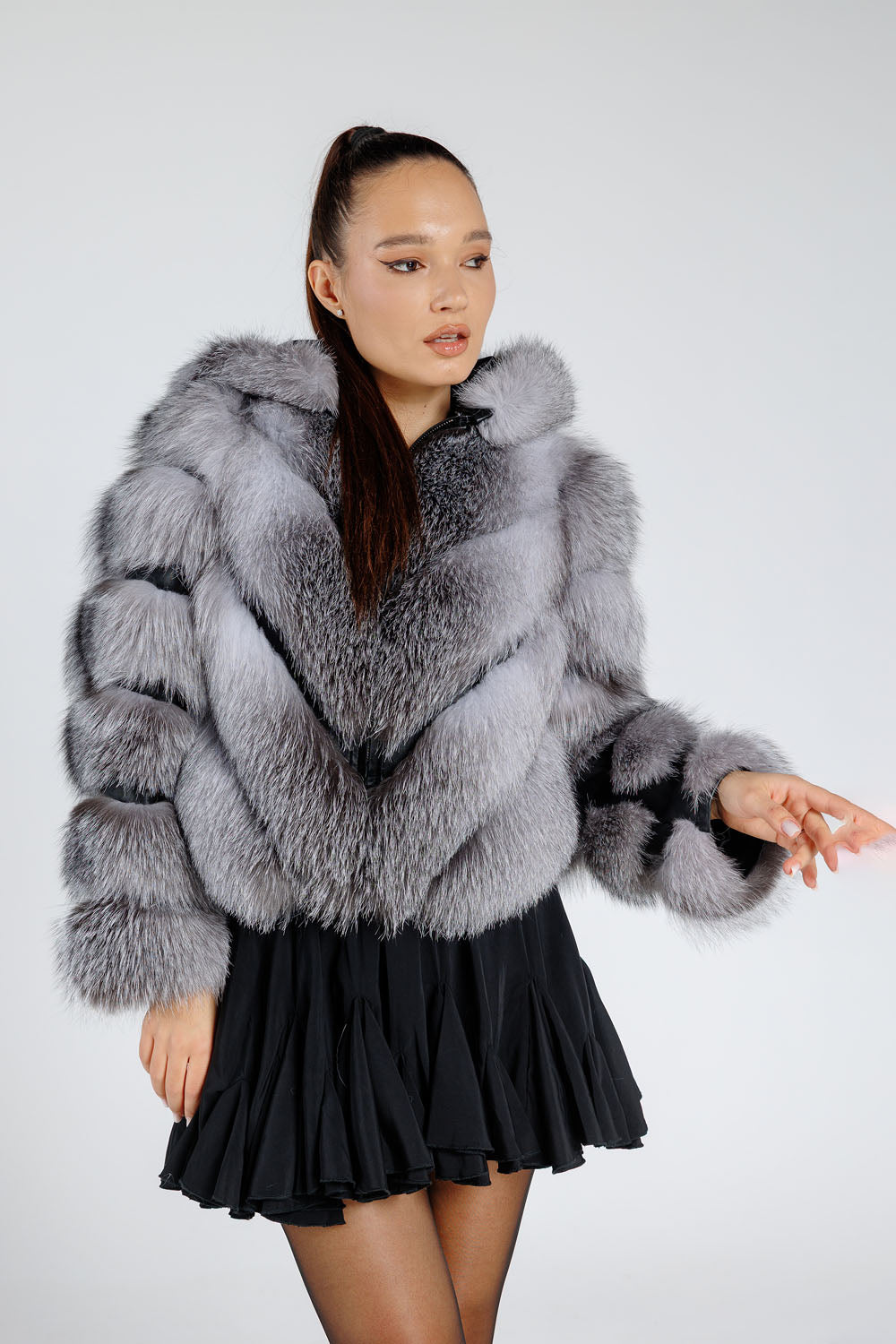 Haină din Blană Naturală de Vulpe Argintie, Transformabilă, V Model, cu Glugă Detașabilă, Femei, Grey Frost 379